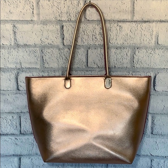 Bath & Body Works Handbags - BATH & BODY WORKS TOTE